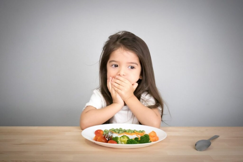 Biếng ăn là biểu hiện trẻ em thiếu canxi 